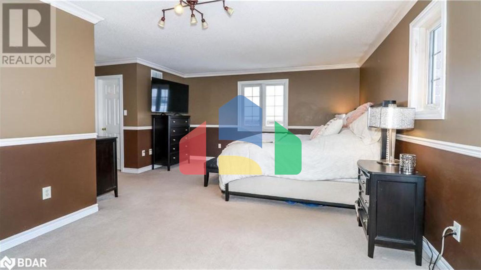 Residential - Single Family Home - Barrie, Canada - Canada