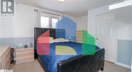 Residential - Single Family Home - Barrie, Canada - Canada