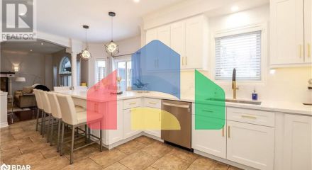 Residential - Single Family Home - Barrie, Canada - Canada