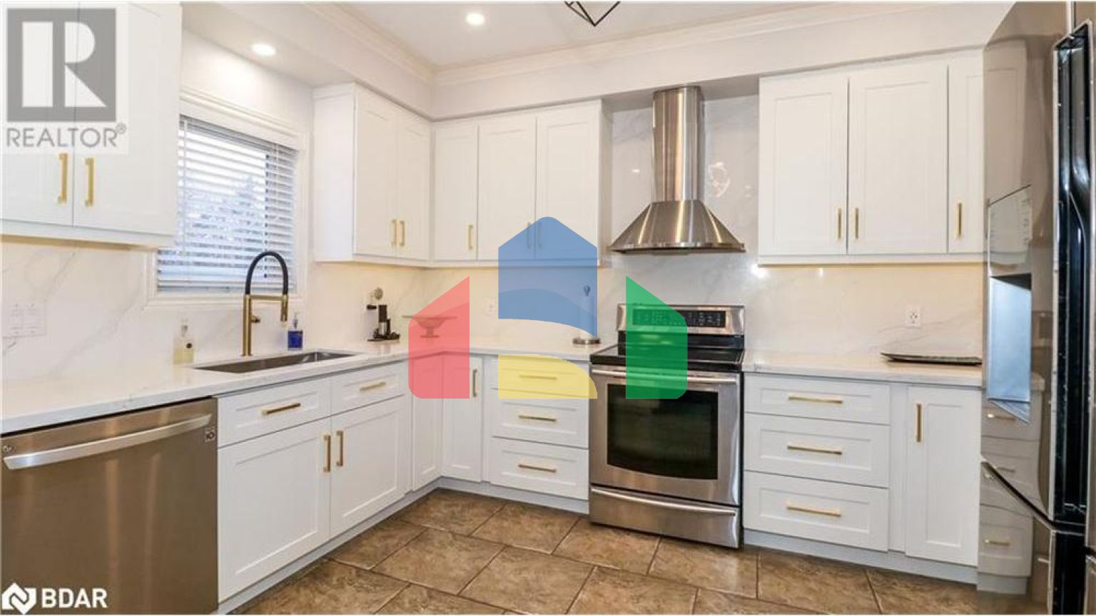 Residential - Single Family Home - Barrie, Canada - Canada