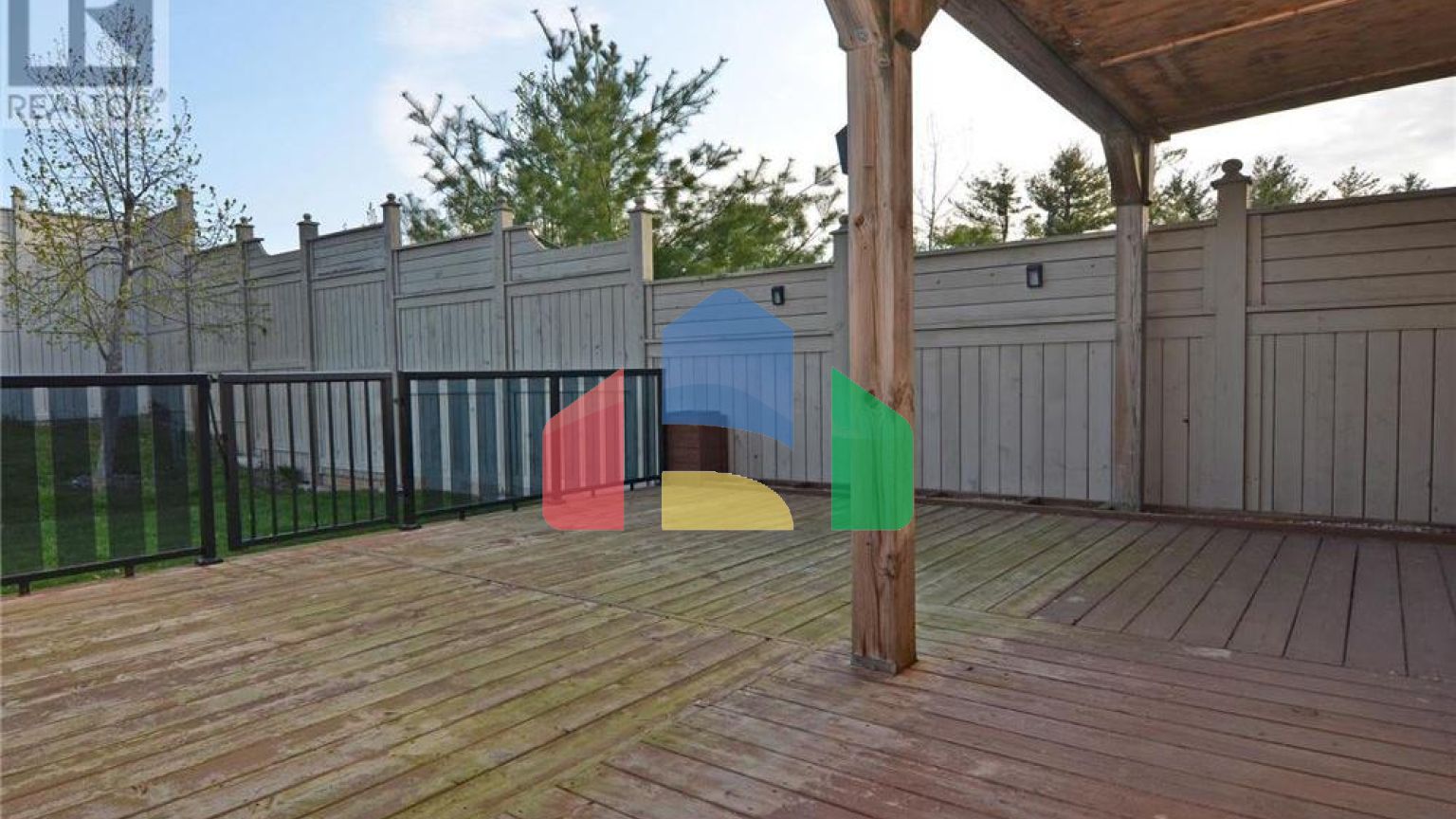 Residential - Condo/Apartment - Barrie, Canada - Canada