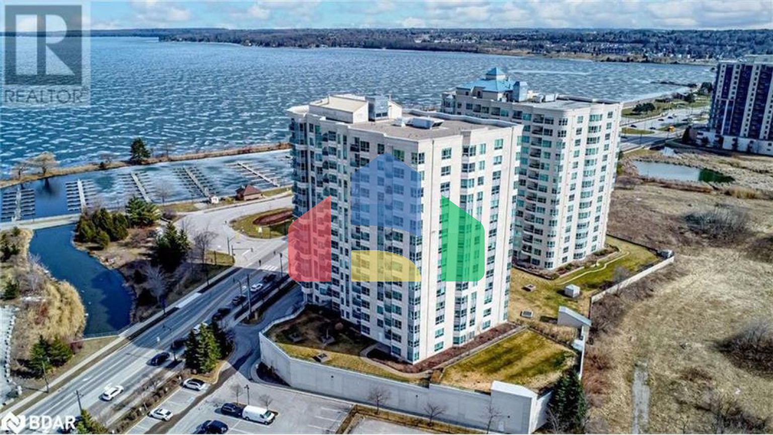 Residential - Condo/Apartment - Barrie, Canada - Canada