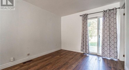 Residential - Single Family Home - Barrie, Canada - Canada