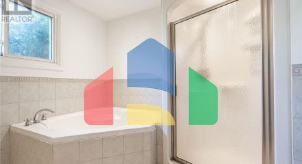 Residential - Single Family Home - Barrie, Canada - Canada