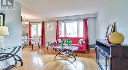 Residential - Single Family Home - Barrie, Canada - Canada