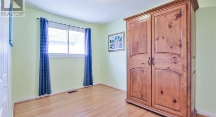 Residential - Single Family Home - Barrie, Canada - Canada