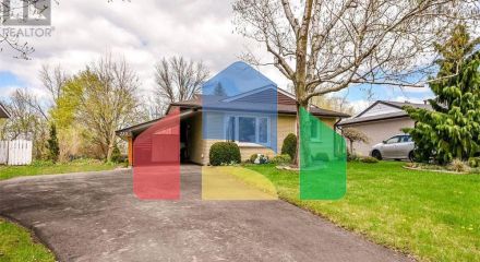 Residential - Single Family Home - Barrie, Canada - Canada