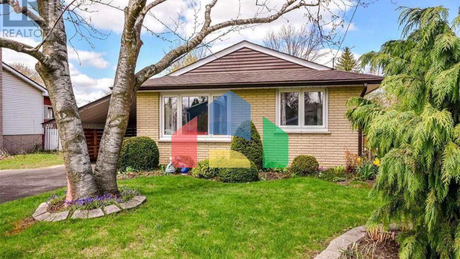 Residential - Single Family Home - Barrie, Canada - Canada