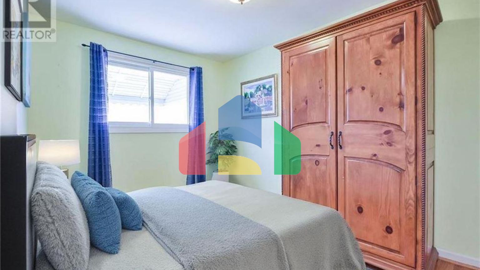 Residential - Single Family Home - Barrie, Canada - Canada