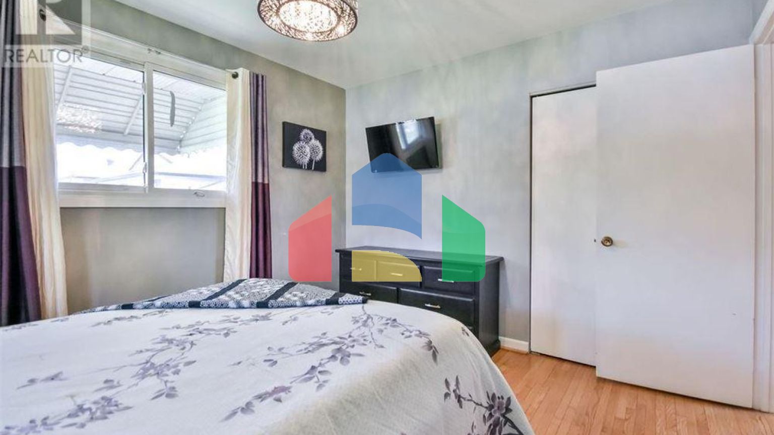 Residential - Single Family Home - Barrie, Canada - Canada