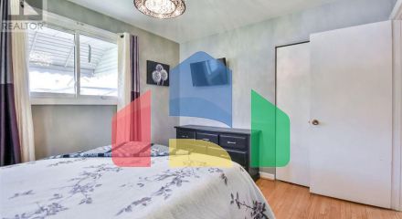 Residential - Single Family Home - Barrie, Canada - Canada