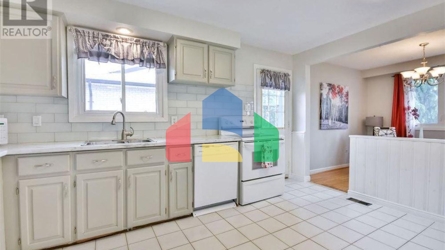 Residential - Single Family Home - Barrie, Canada - Canada