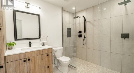 Residential - Condo/Apartment - Barrie, Canada - Canada