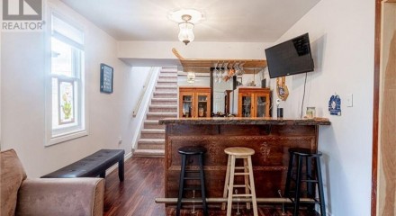 Residential - Single Family Home - Barrie, Canada - Canada