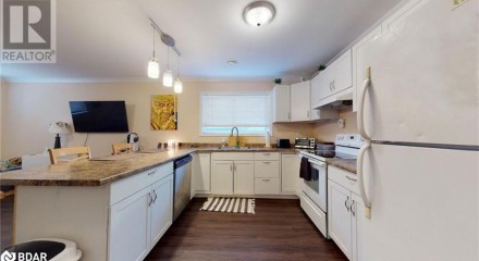 Residential - Single Family Home - Barrie, Canada - Canada