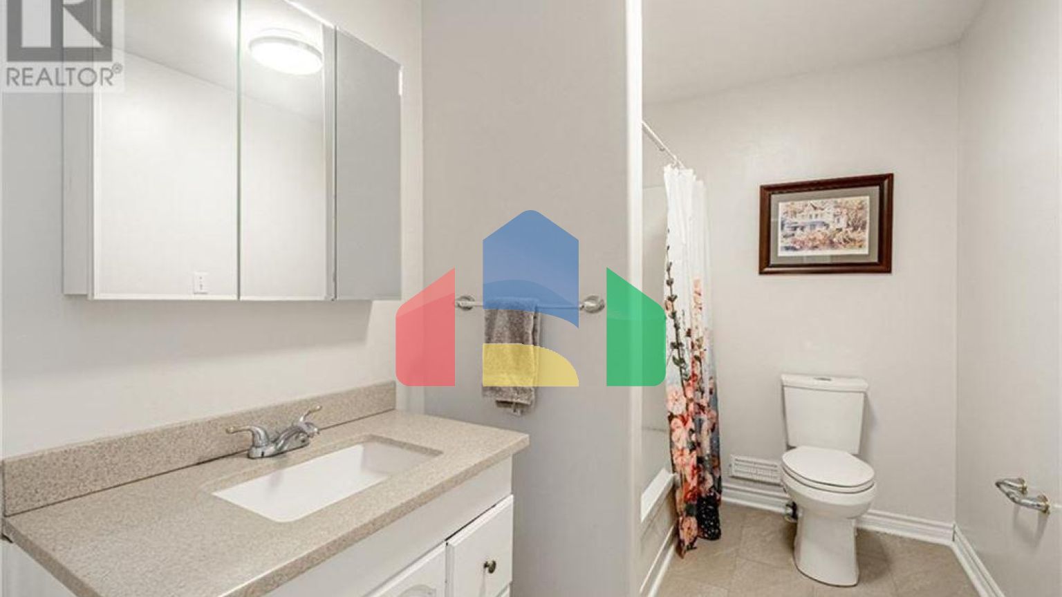 Residential - Single Family Home - Barrie, Canada - Canada