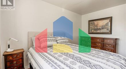 Residential - Single Family Home - Barrie, Canada - Canada