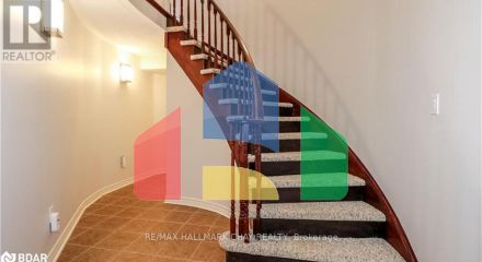 Residential - Single Family Home - Barrie, Canada - Canada