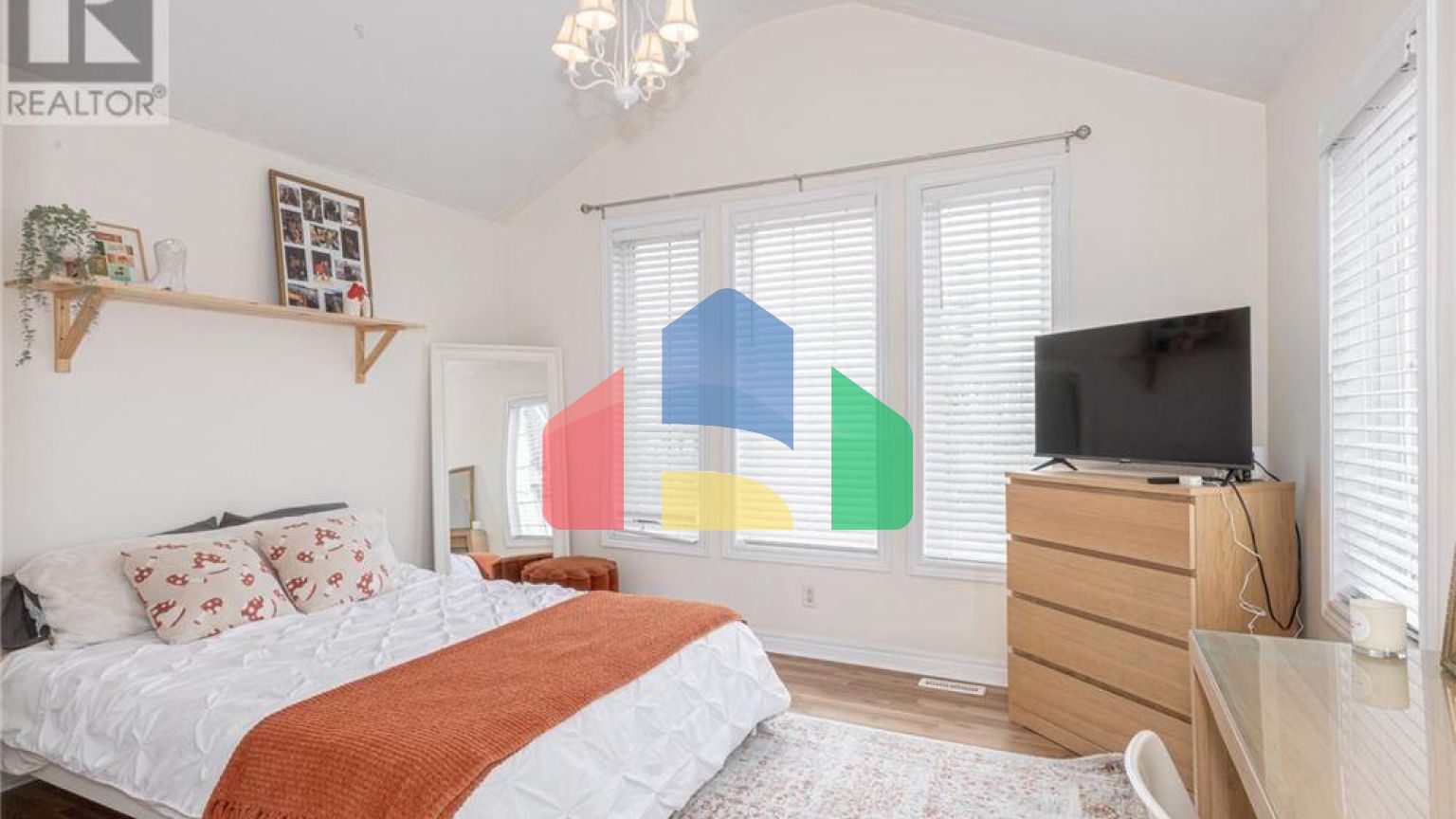 Residential - Single Family Home - Barrie, Canada - Canada