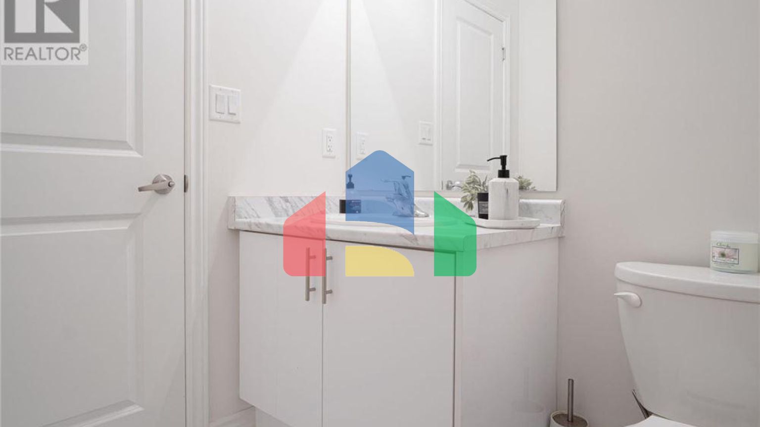 Residential - Single Family Home - Barrie, Canada - Canada