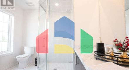 Residential - Single Family Home - Barrie, Canada - Canada