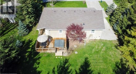 Residential - Single Family Home - Bayfield, Canada - Canada