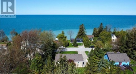 Residential - Single Family Home - Bayfield, Canada - Canada
