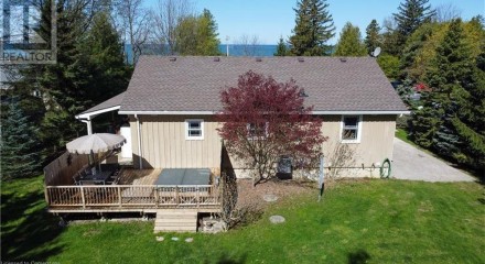 Residential - Single Family Home - Bayfield, Canada - Canada
