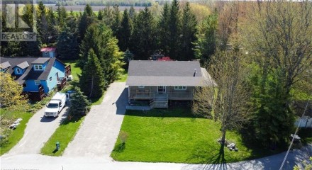 Residential - Single Family Home - Bayfield, Canada - Canada