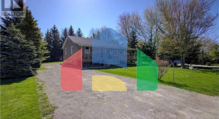 Residential - Single Family Home - Bayfield, Canada - Canada