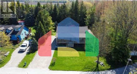 Residential - Single Family Home - Bayfield, Canada - Canada