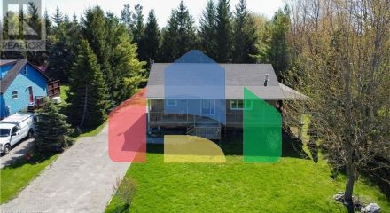 Residential - Single Family Home - Bayfield, Canada - Canada