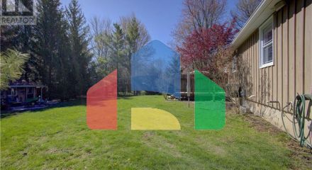 Residential - Single Family Home - Bayfield, Canada - Canada