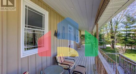 Residential - Single Family Home - Bayfield, Canada - Canada