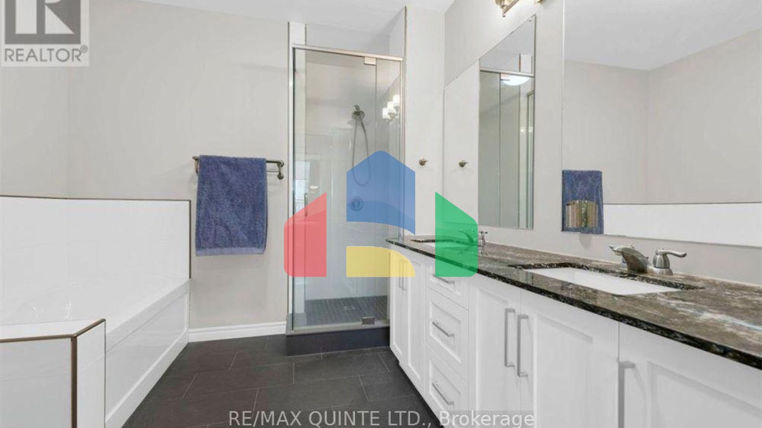 Residential - Condo/Apartment - Belleville, Canada - Canada