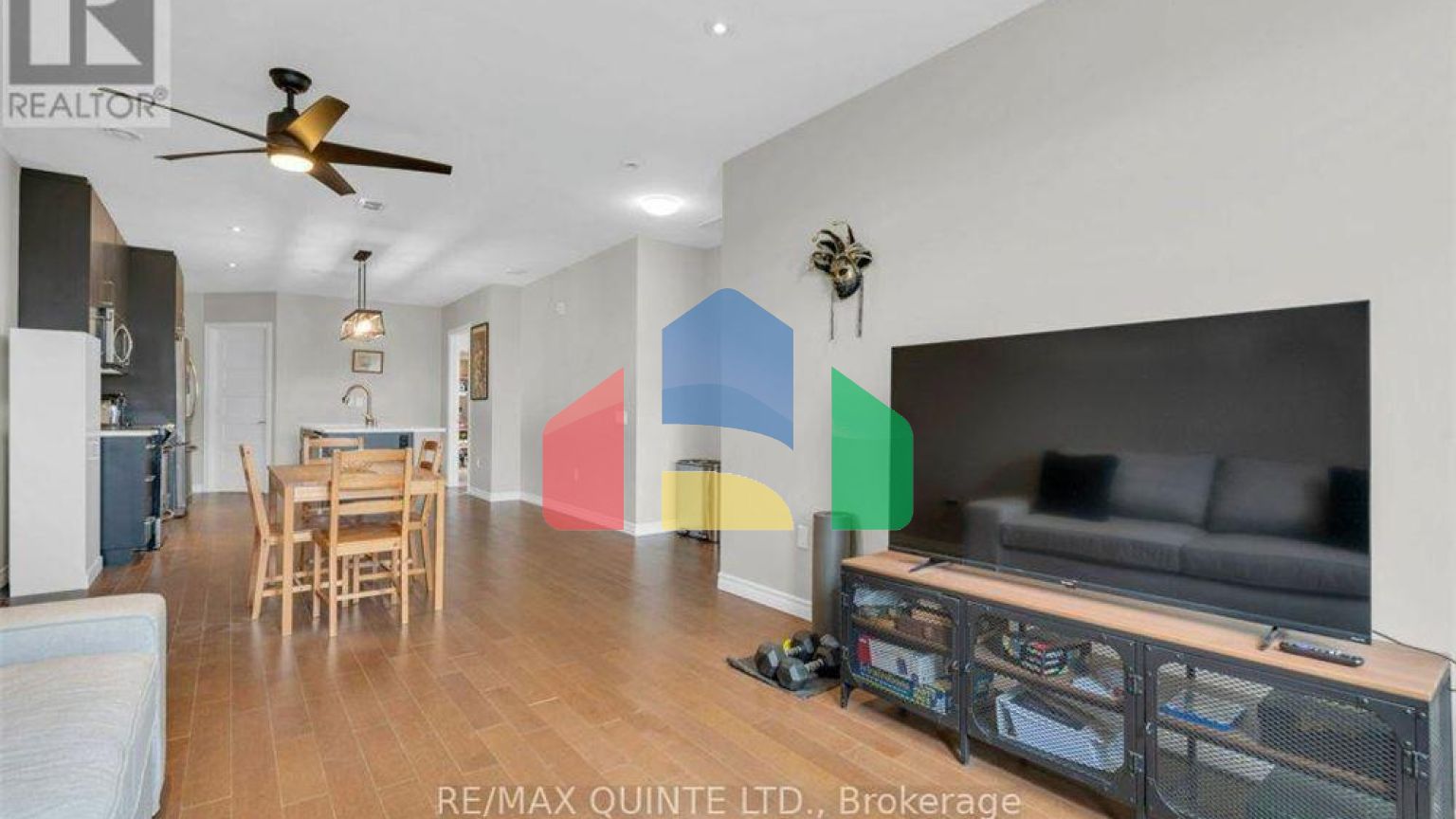 Residential - Condo/Apartment - Belleville, Canada - Canada