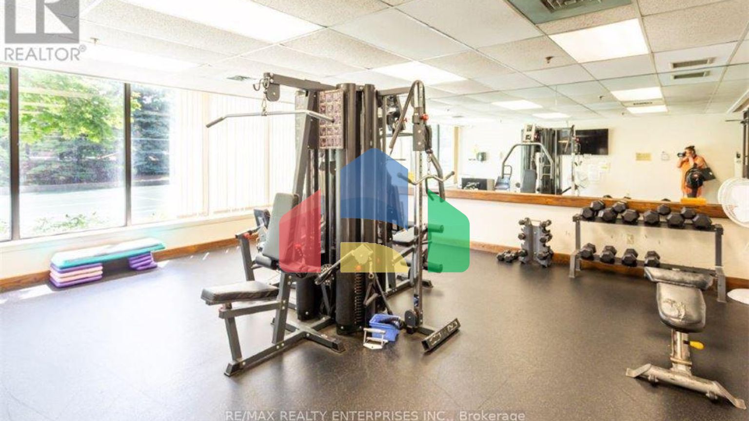 Residential - Single Family Home - Brampton, Canada - Canada