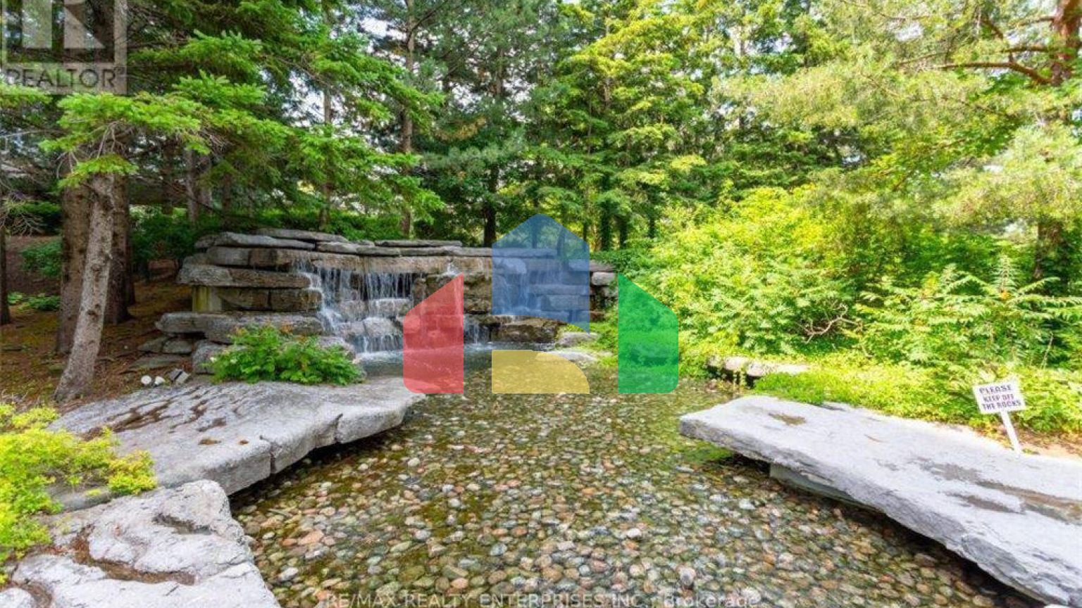 Residential - Single Family Home - Brampton, Canada - Canada