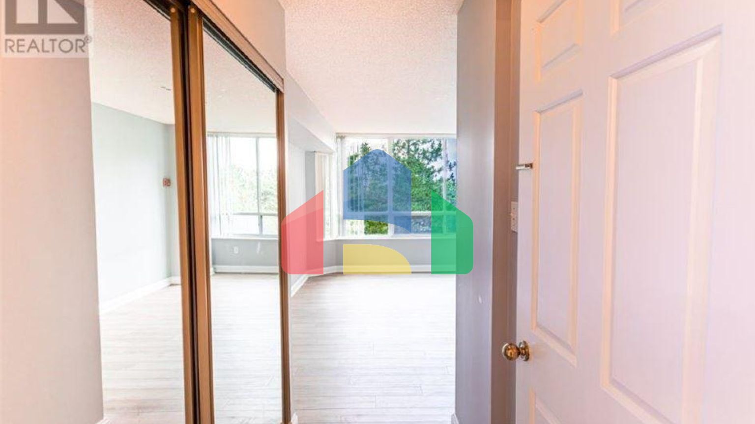 Residential - Single Family Home - Brampton, Canada - Canada