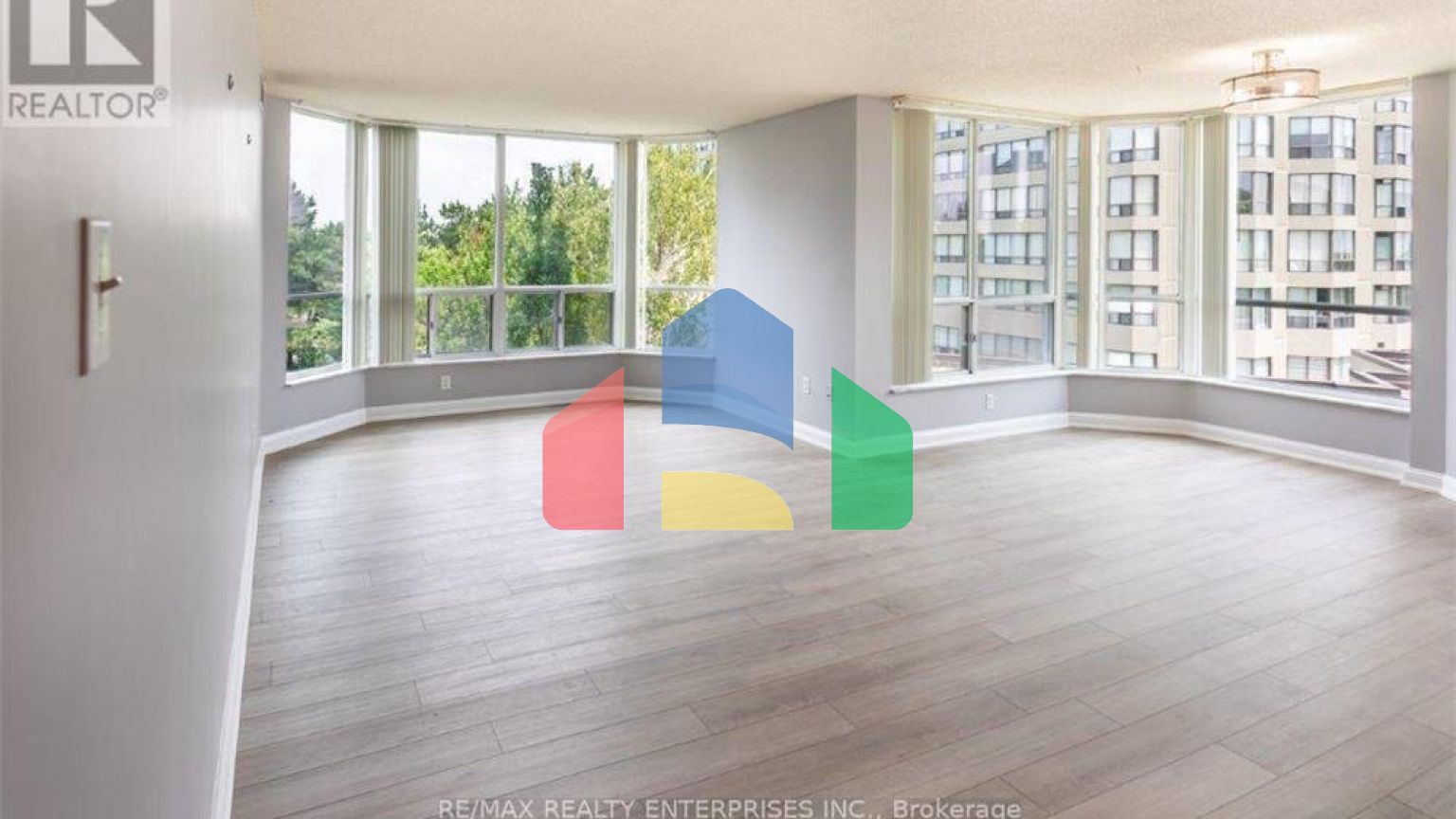 Residential - Single Family Home - Brampton, Canada - Canada