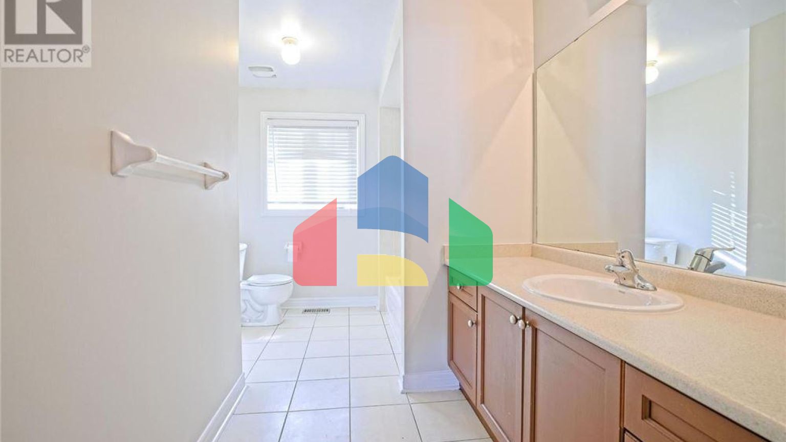 Residential - Single Family Home - Brampton, Canada - Canada