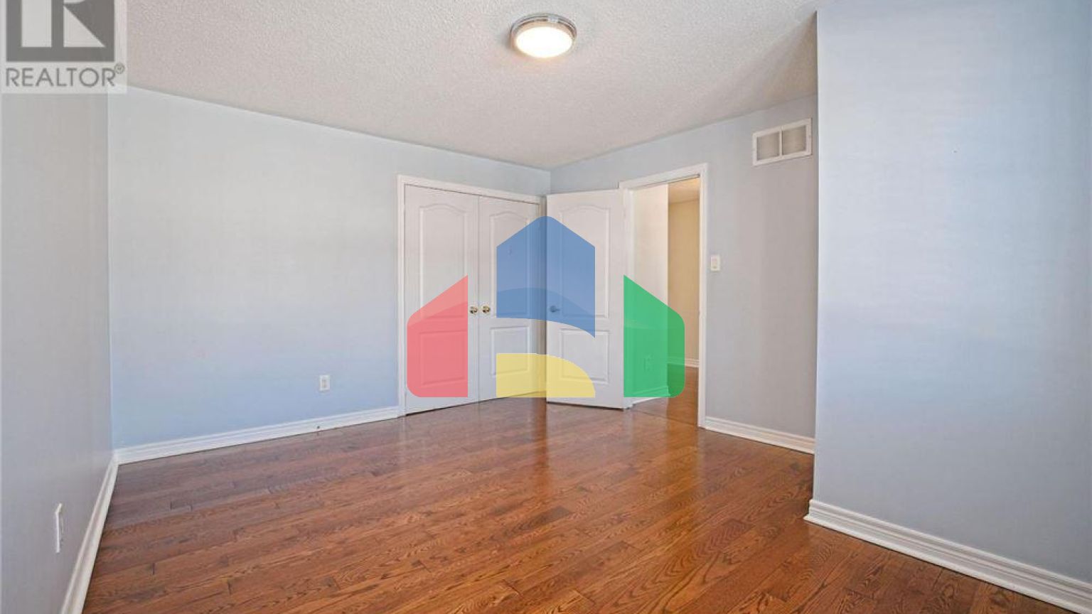 Residential - Single Family Home - Brampton, Canada - Canada