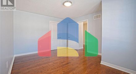 Residential - Single Family Home - Brampton, Canada - Canada