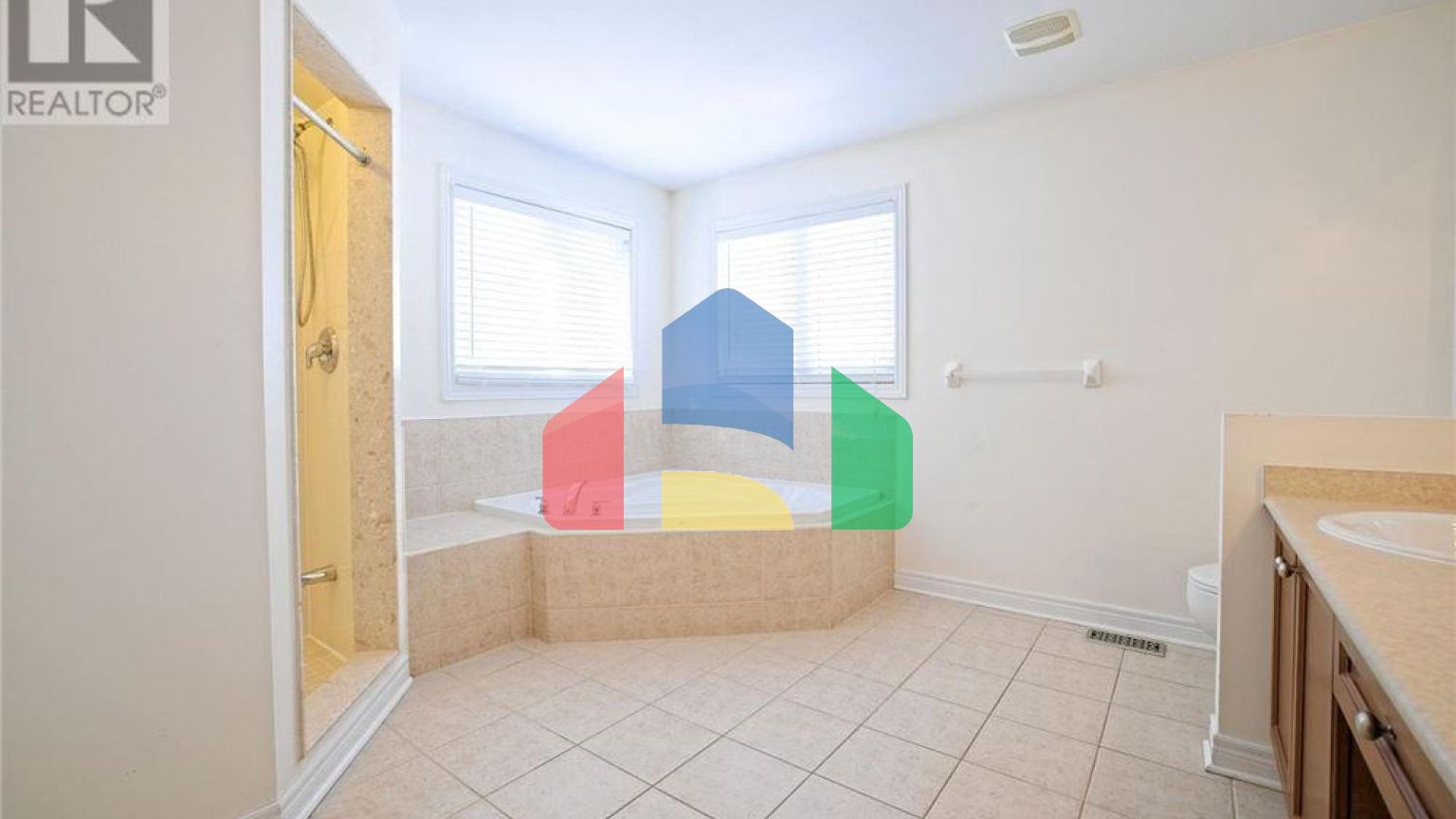 Residential - Single Family Home - Brampton, Canada - Canada