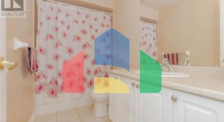 Residential - Single Family Home - Brampton, Canada - Canada