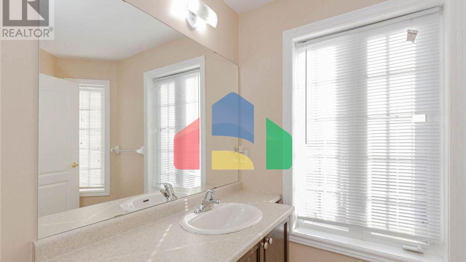 Residential - Single Family Home - Brampton, Canada - Canada