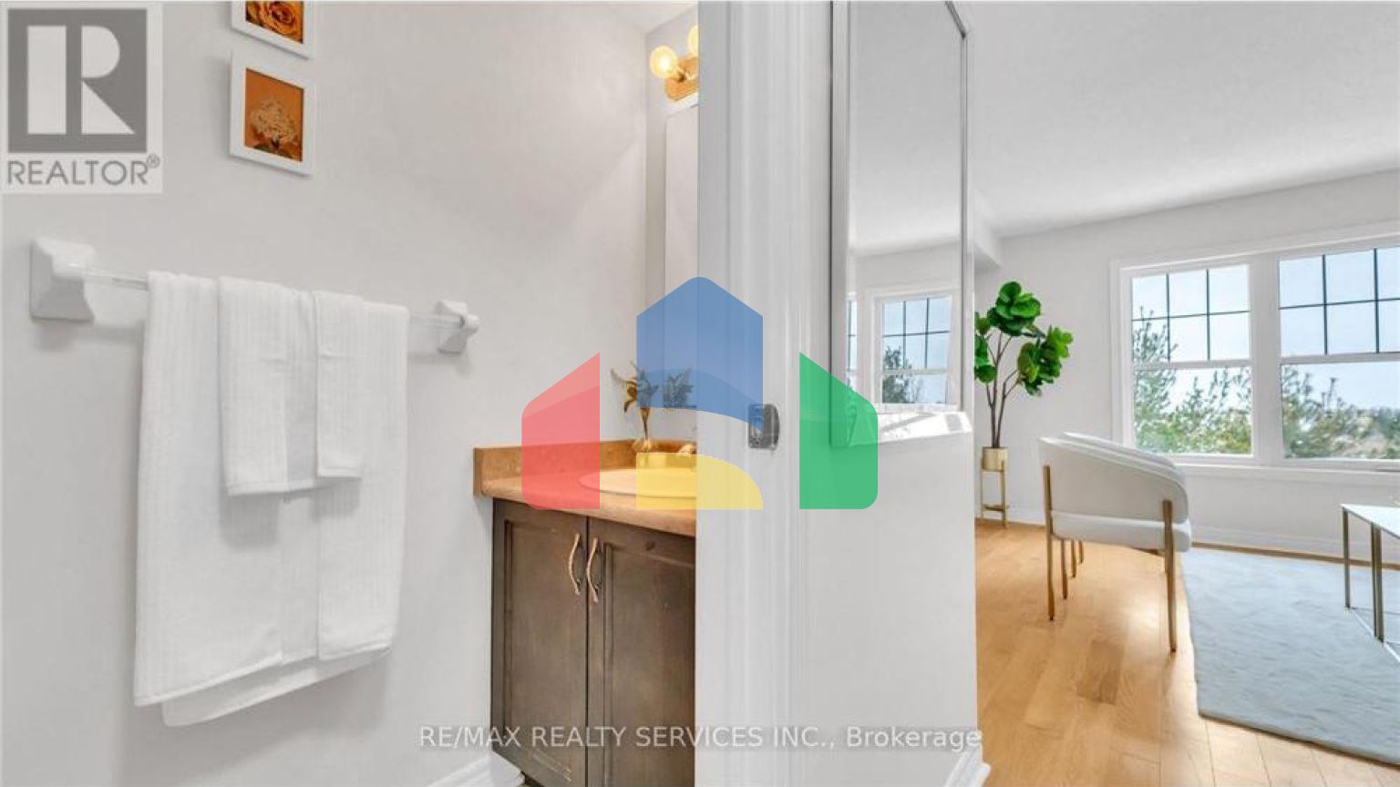 Residential - Single Family Home - Brampton, Canada - Canada