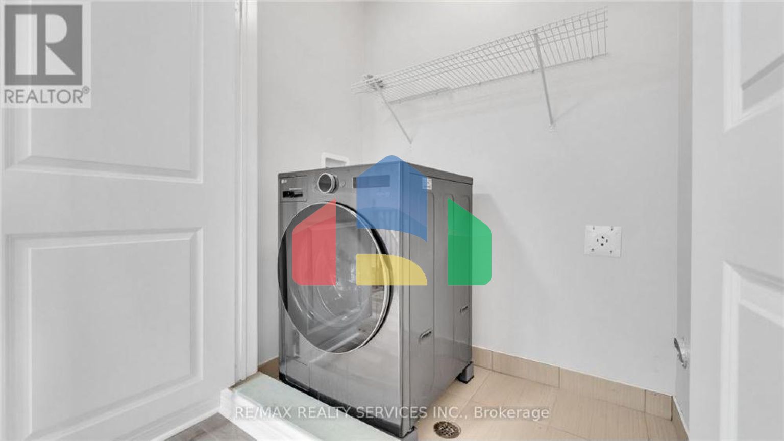 Residential - Single Family Home - Brampton, Canada - Canada