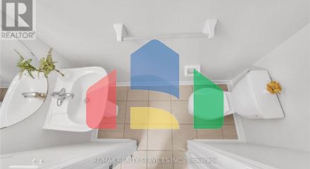 Residential - Single Family Home - Brampton, Canada - Canada