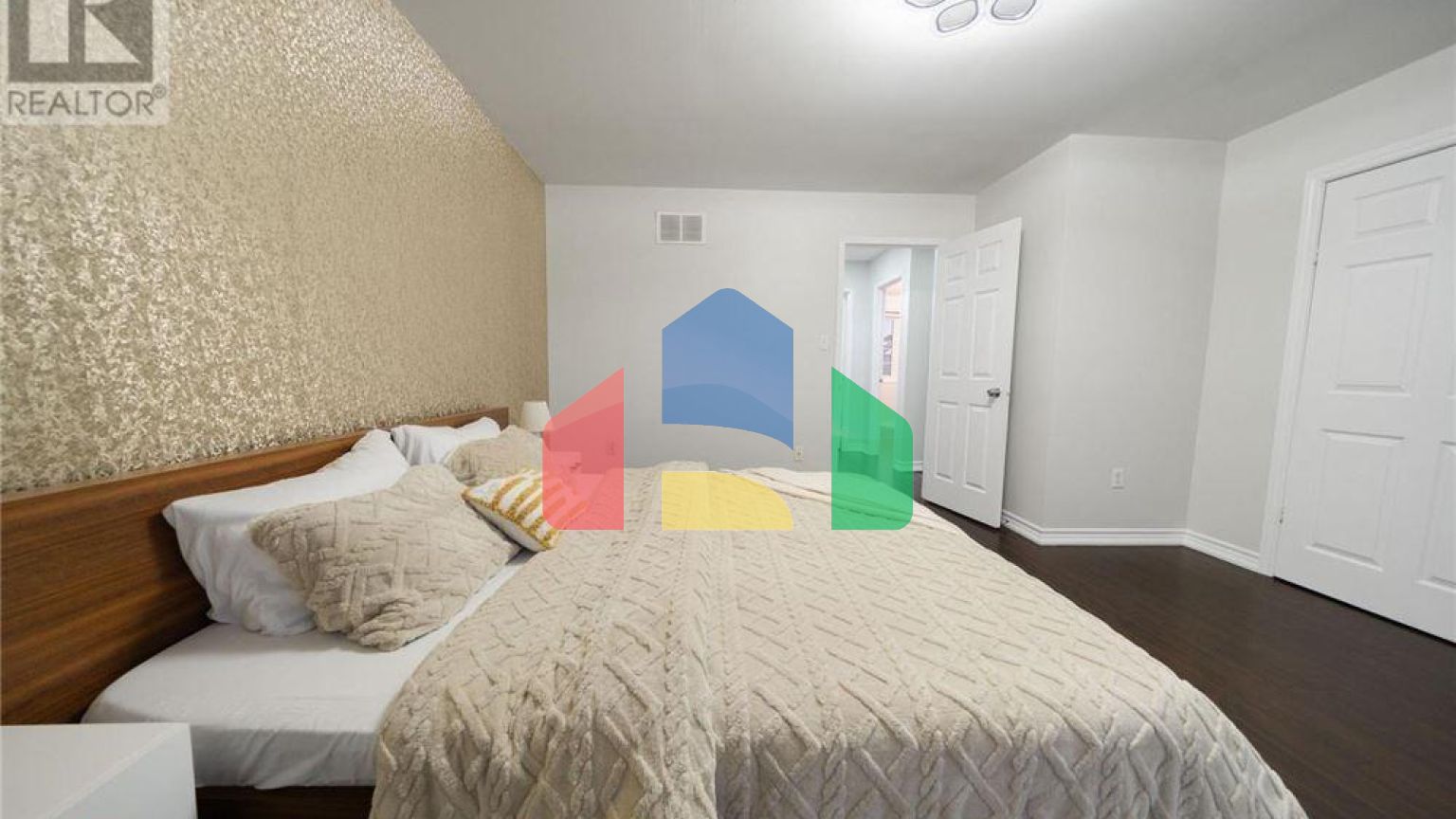 Residential - Single Family Home - Brampton, Canada - Canada